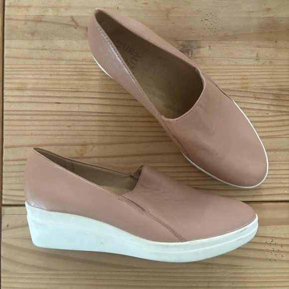 Naturalizer Tan Wedge Slip-On Comfort Shoes - Picture 1 of 12